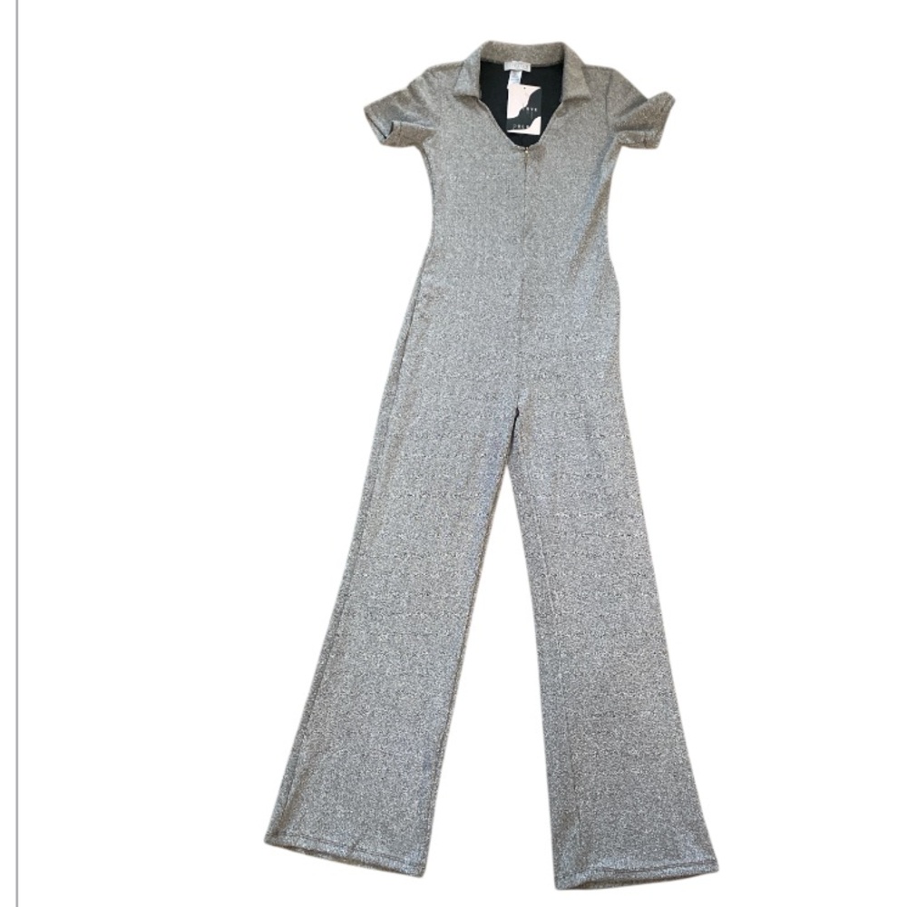 Lovepoem Sparkly silver short-sleeve, collared, wide-leg Formal jumpsuit L